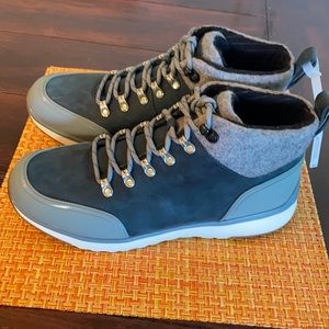 Waterproof Boot ..Ugg men's Olivert winter Boots